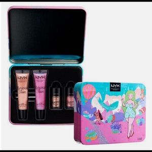 NYX Sprinkletown Lipgloss and Eyeshadow Tin Box Giftset